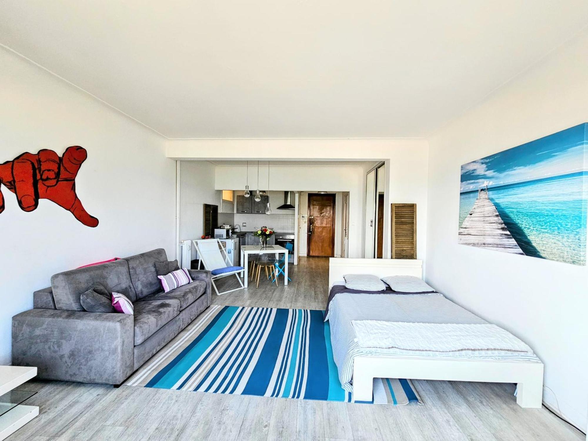 Apartment Promenade Sea Front